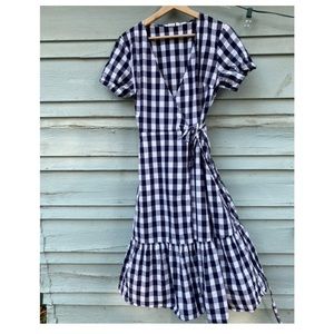 Gap gingham wrap dress